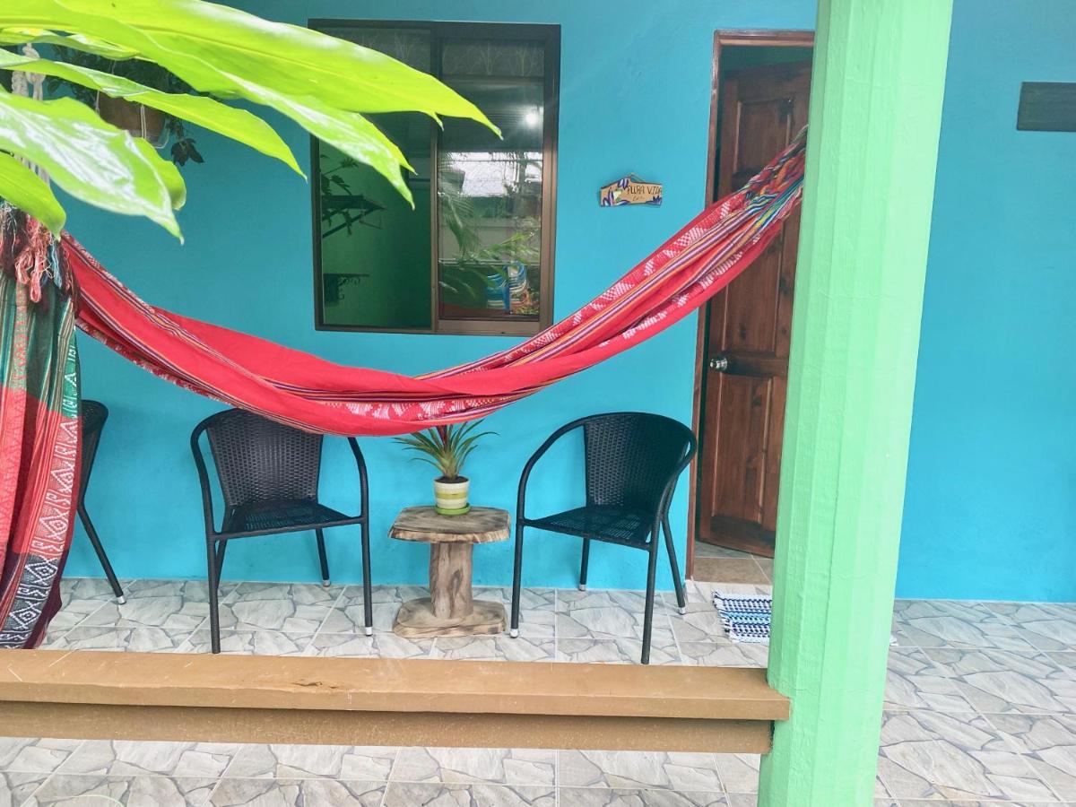 Boutique Rooms River Front At La Junta Dominical Esterno foto