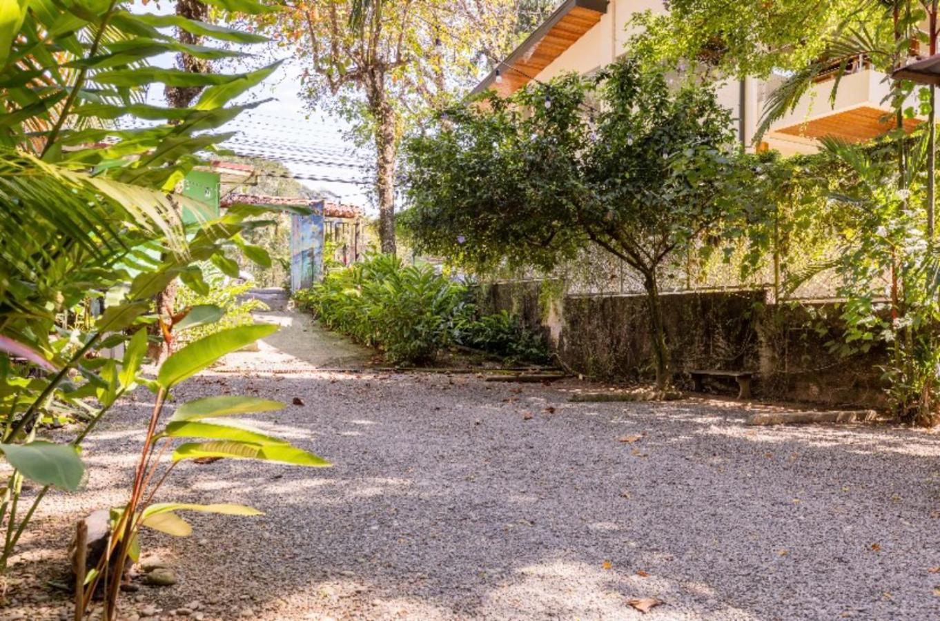 Boutique Rooms River Front At La Junta Dominical Esterno foto
