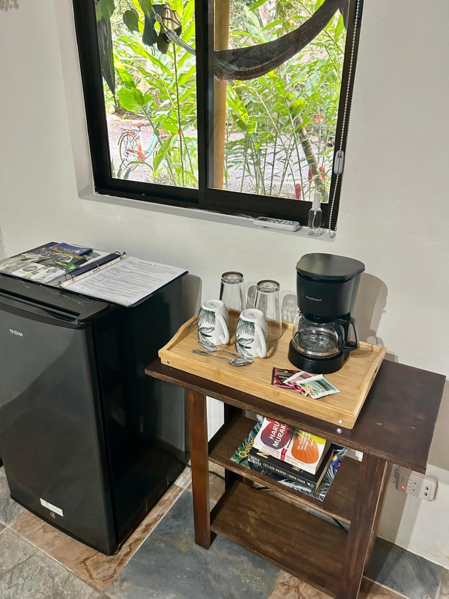 Boutique Rooms River Front At La Junta Dominical Esterno foto